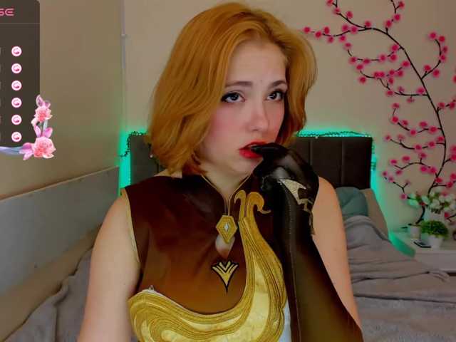 DellaRowwe's BongaCams show and profile