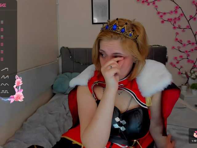 DellaRowwe's BongaCams show and profile