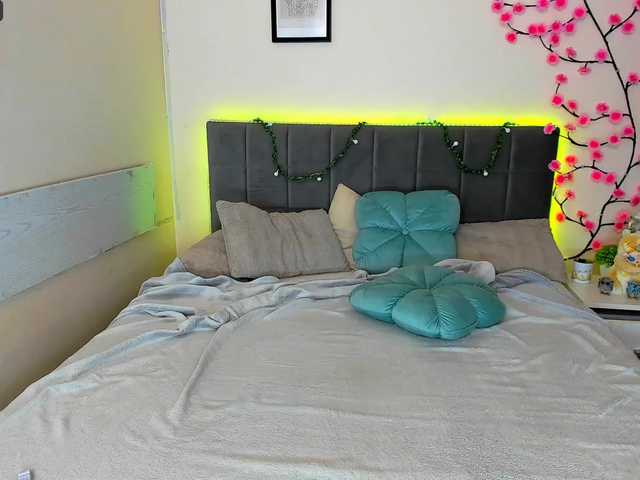 DellaRowwe live cam on BongaCams
