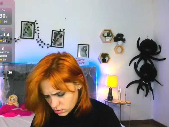 DellaRowwe live cam on BongaCams