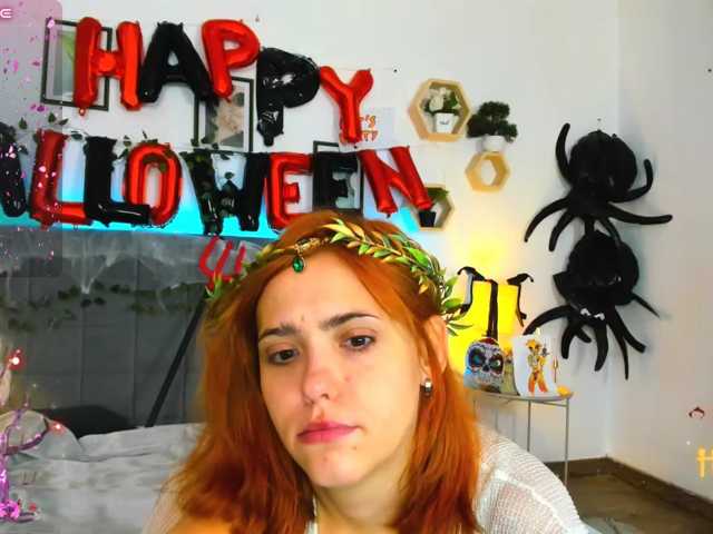 DellaRowwe live cam on BongaCams