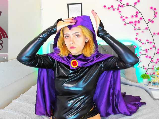DellaRowwe