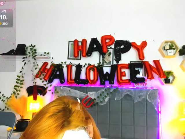 DellaRowwe live cam on BongaCams