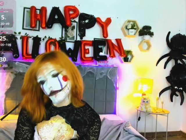 DellaRowwe live cam on BongaCams