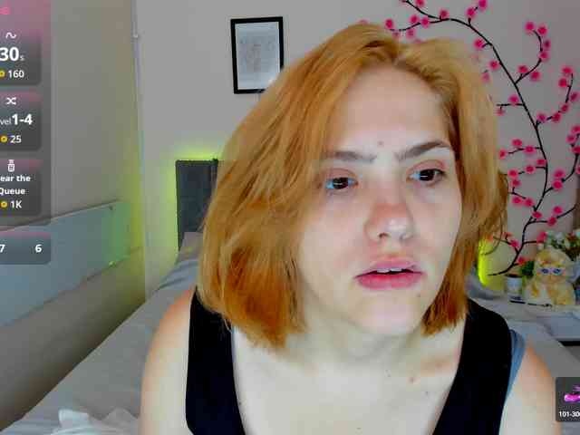 DellaRowwe webcam