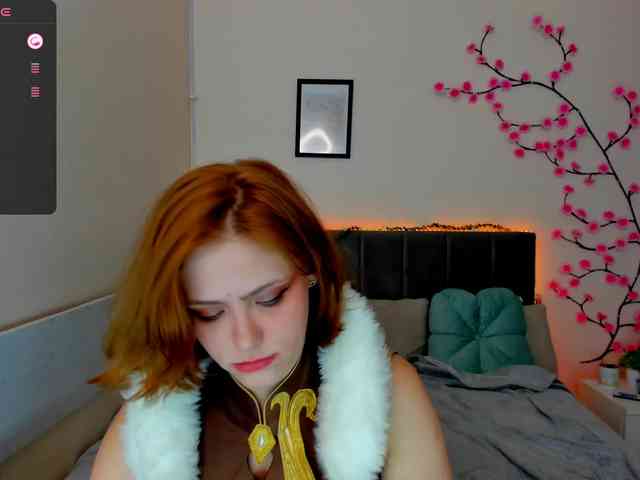DellaRowwe webcam