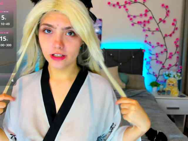 DellaRowwe webcam