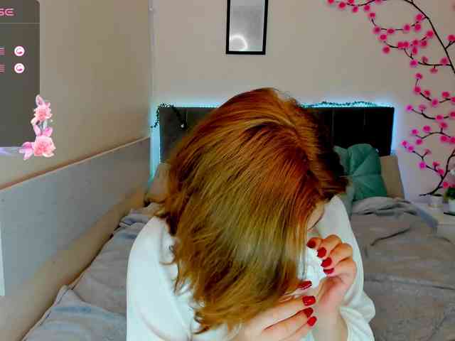 DellaRowwe webcam