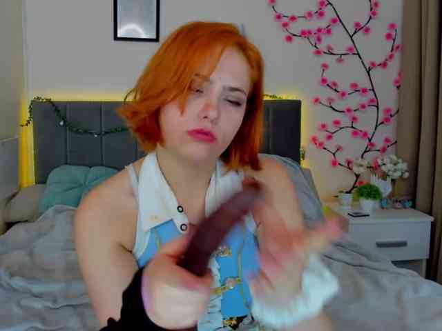 DellaRowwe webcam