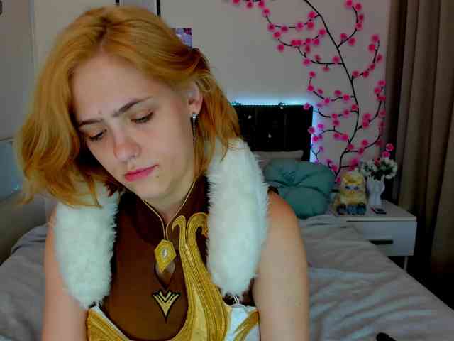 DellaRowwe webcam