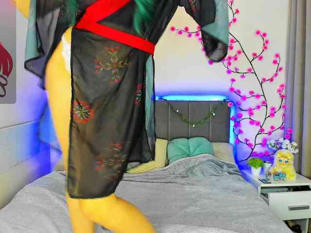 DellaRowwe webcam
