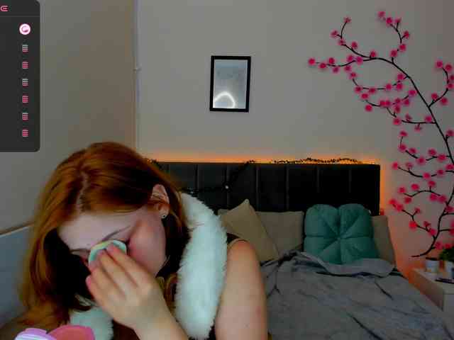 DellaRowwe webcam