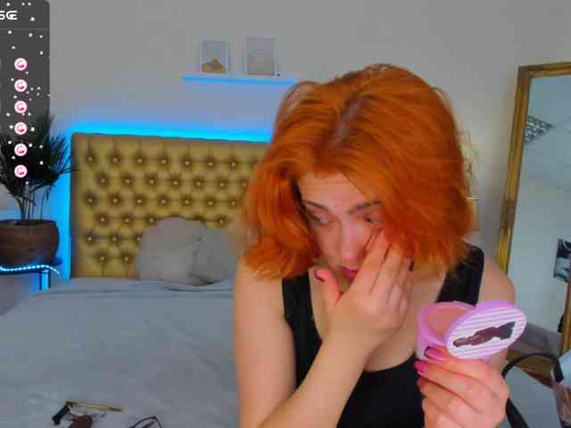 DellaRowwe webcam
