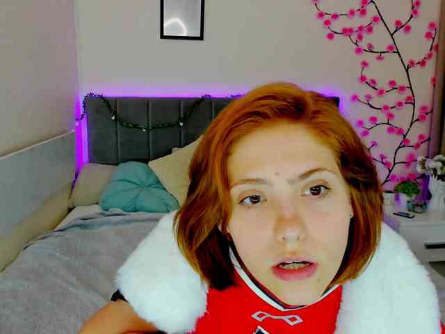 DellaRowwe webcam