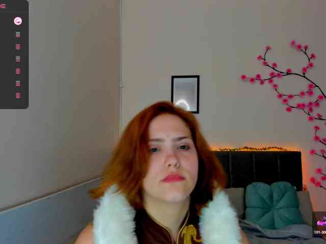DellaRowwe webcam