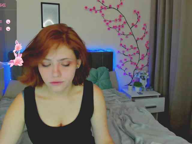 DellaRowwe webcam