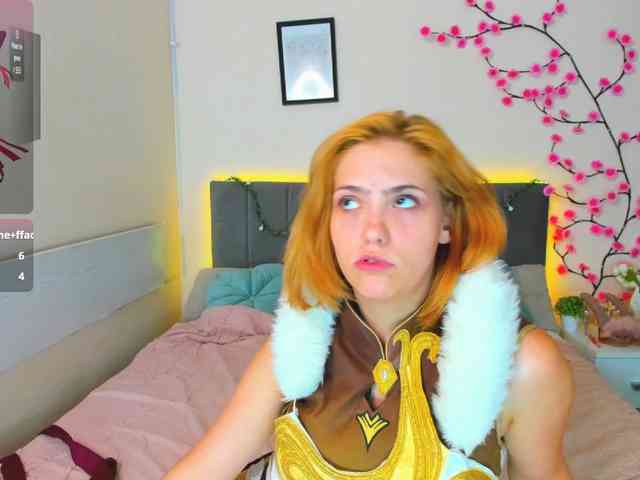 DellaRowwe webcam