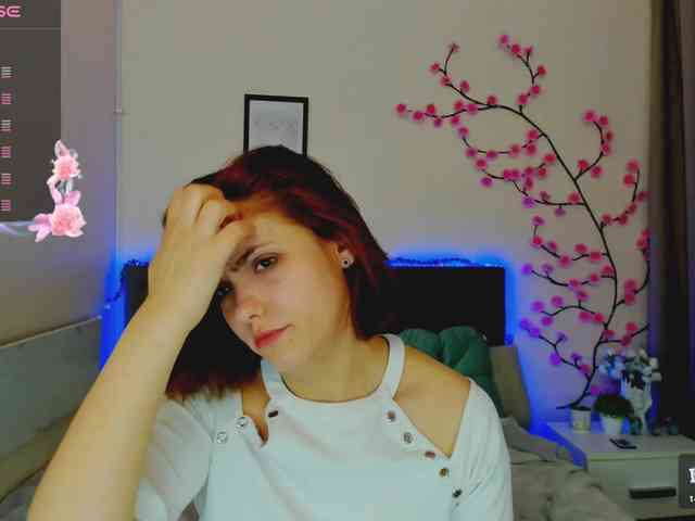 DellaRowwe webcam