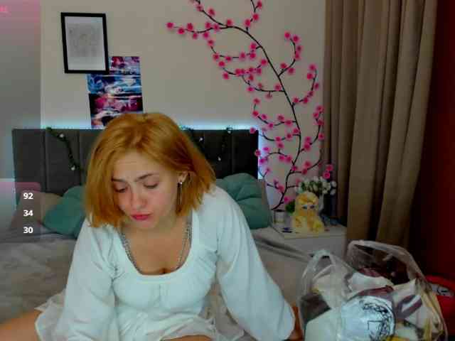 DellaRowwe webcam