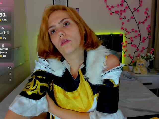 DellaRowwe webcam