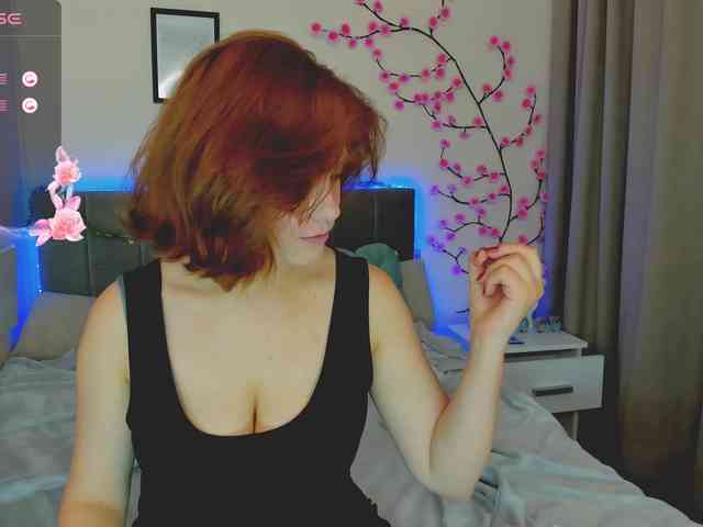 DellaRowwe webcam