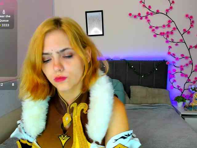 DellaRowwe webcam