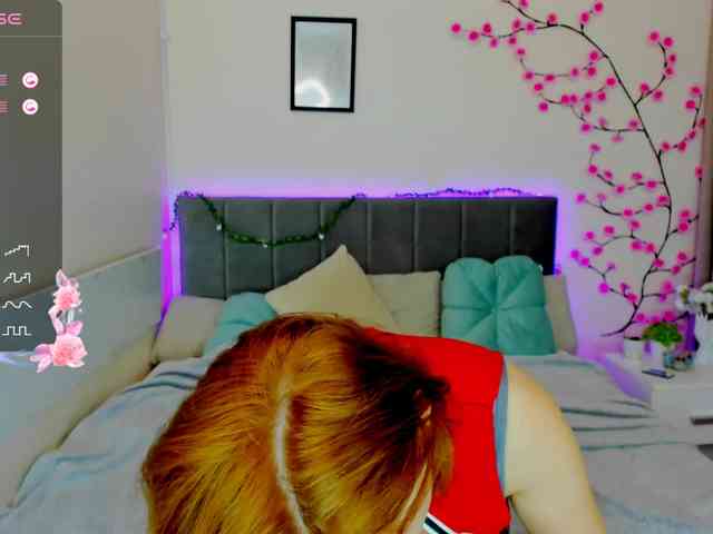 DellaRowwe webcam