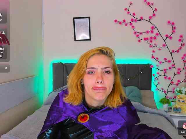 DellaRowwe webcam