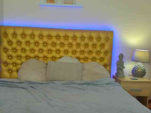 DellaRowwe webcam
