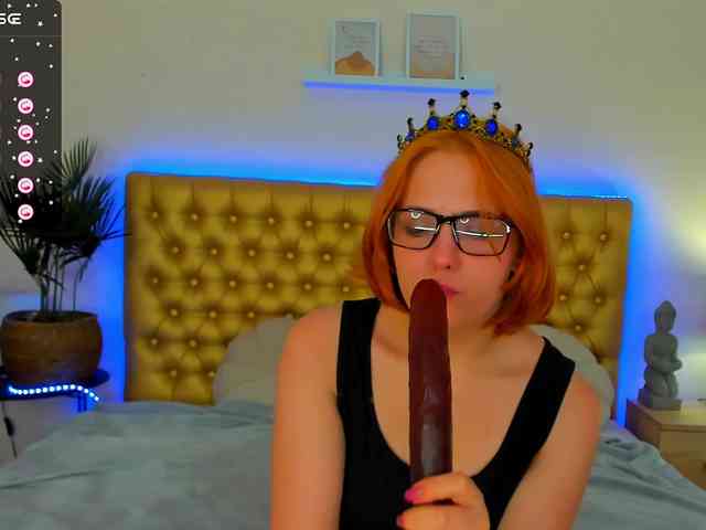 DellaRowwe webcam