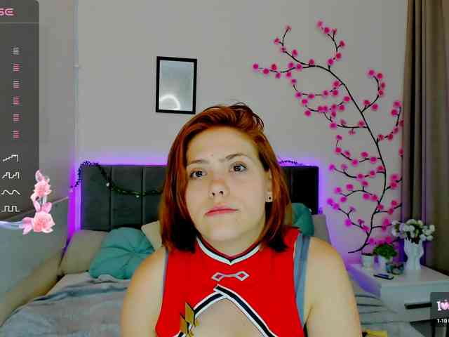 DellaRowwe webcam