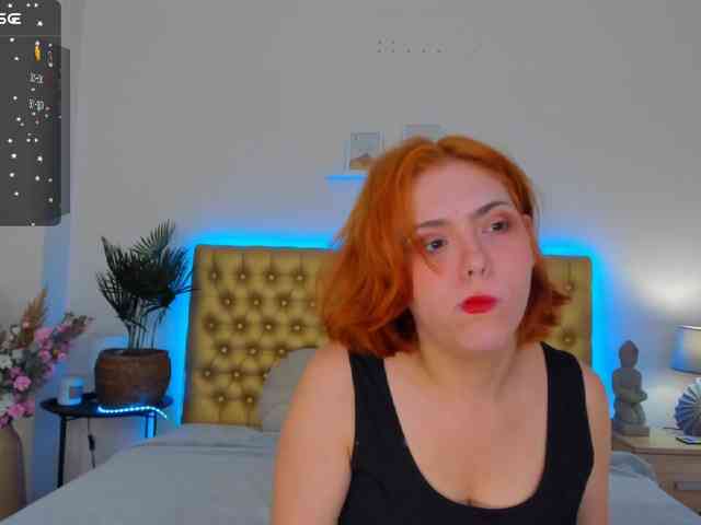 DellaRowwe webcam