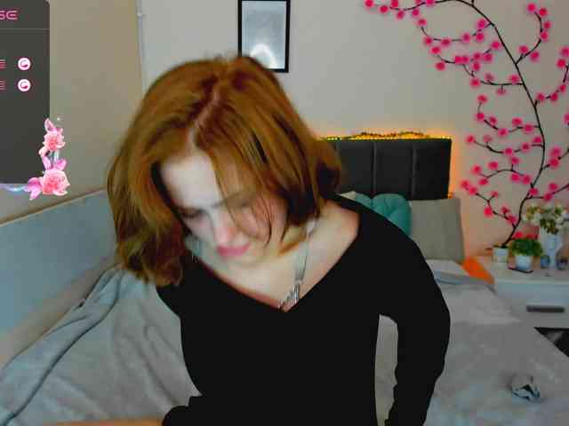 DellaRowwe webcam