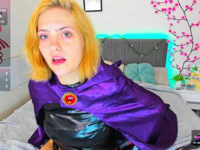 DellaRowwe DellaRowwe