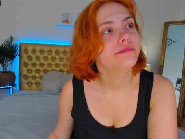 DellaRowwe webcam