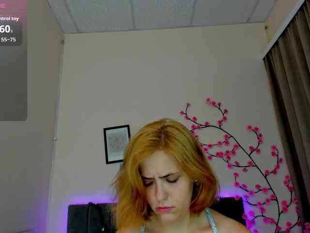 DellaRowwe webcam