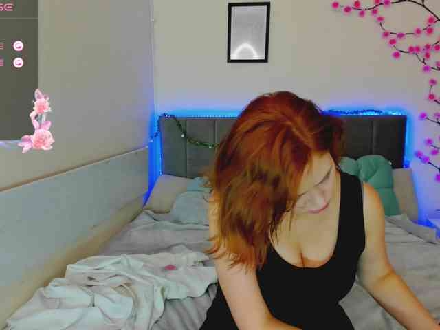 DellaRowwe webcam