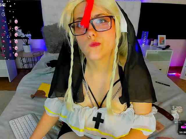 DellaRowwe webcam