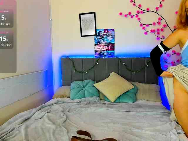 DellaRowwe webcam