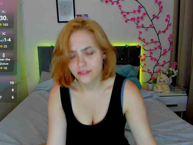 DellaRowwe webcam
