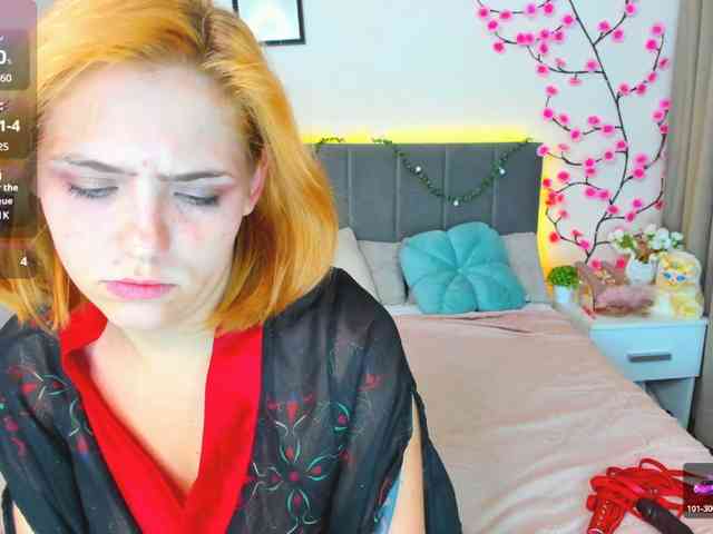 DellaRowwe webcam