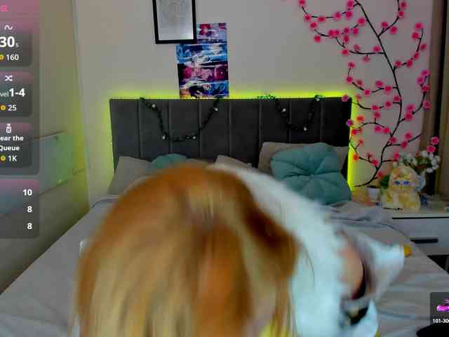 DellaRowwe webcam