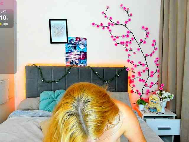 DellaRowwe webcam