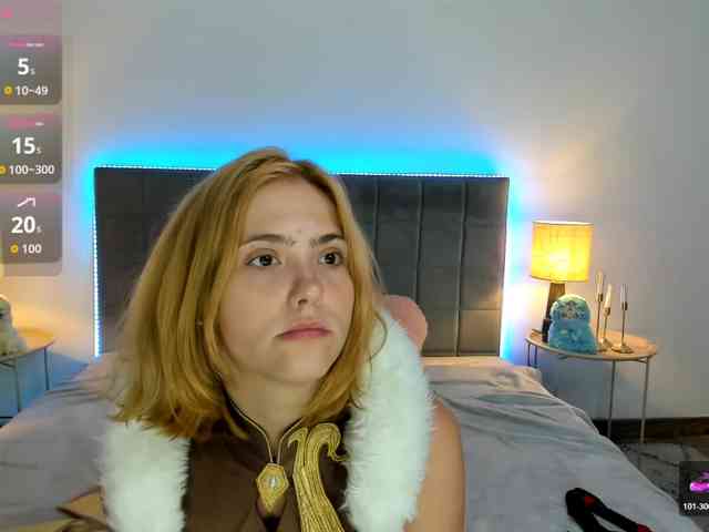 DellaRowwe webcam