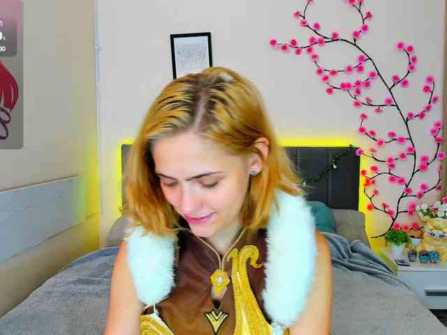 DellaRowwe webcam