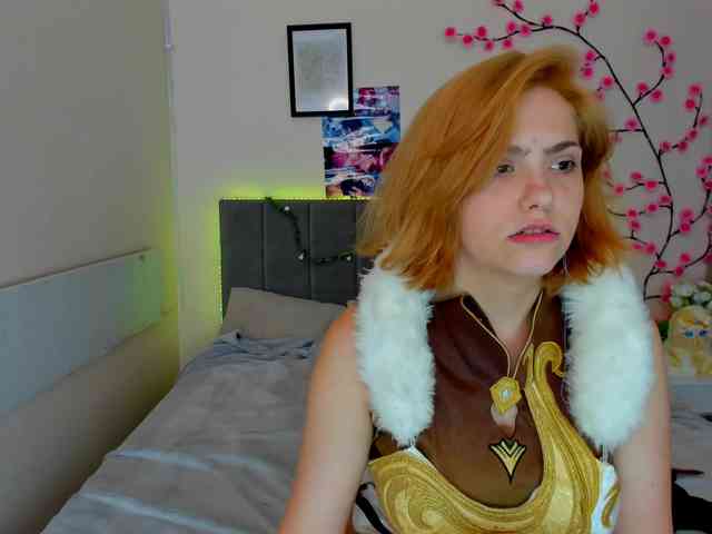 DellaRowwe webcam