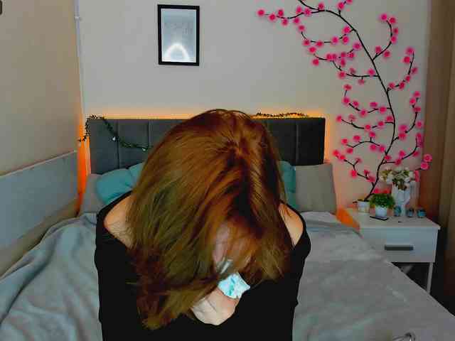 DellaRowwe webcam