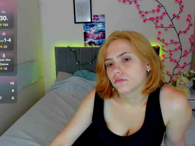 DellaRowwe webcam