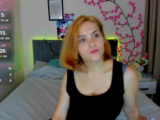 DellaRowwe webcam
