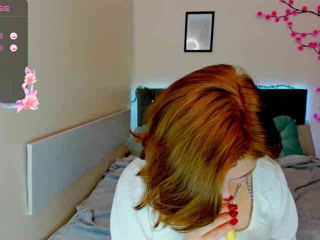 DellaRowwe webcam